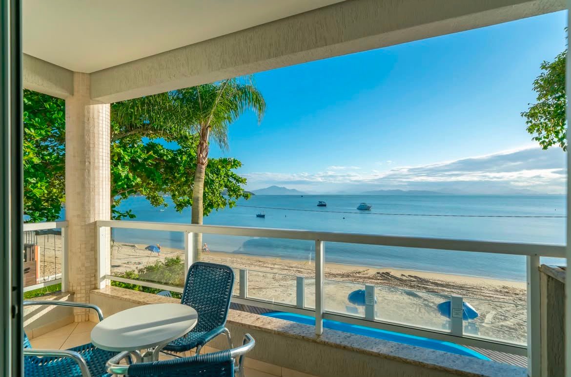 Vista para o mar a partir da varanda da Pousada Areia Branca
